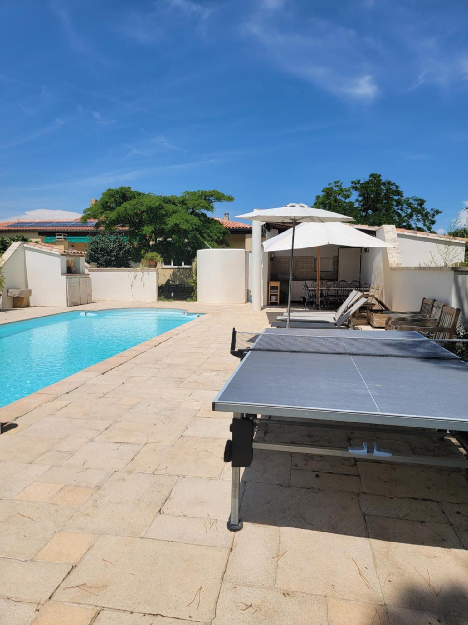Gite Elegant Au Calme Mazan Bagian luar foto